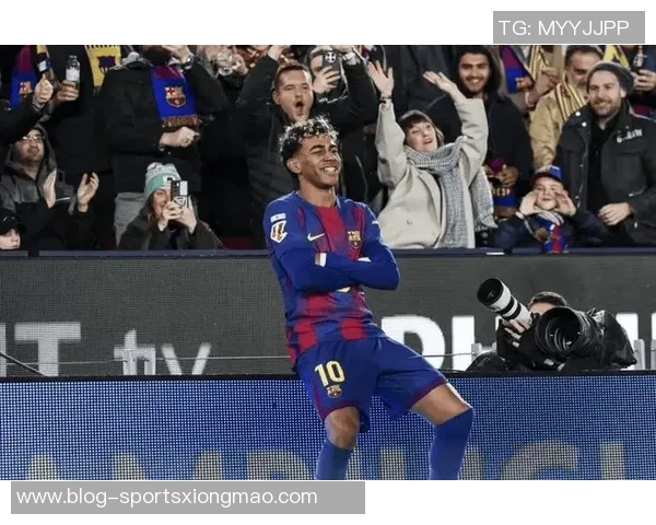 巴萨租借拉师傅表现惊艳12场全勤贡献11球3000万可选择买断机会